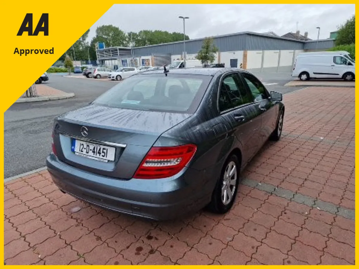 Mercedes-Benz C-Class C200 CDi AUTOMATIC **** LOW - Image 4