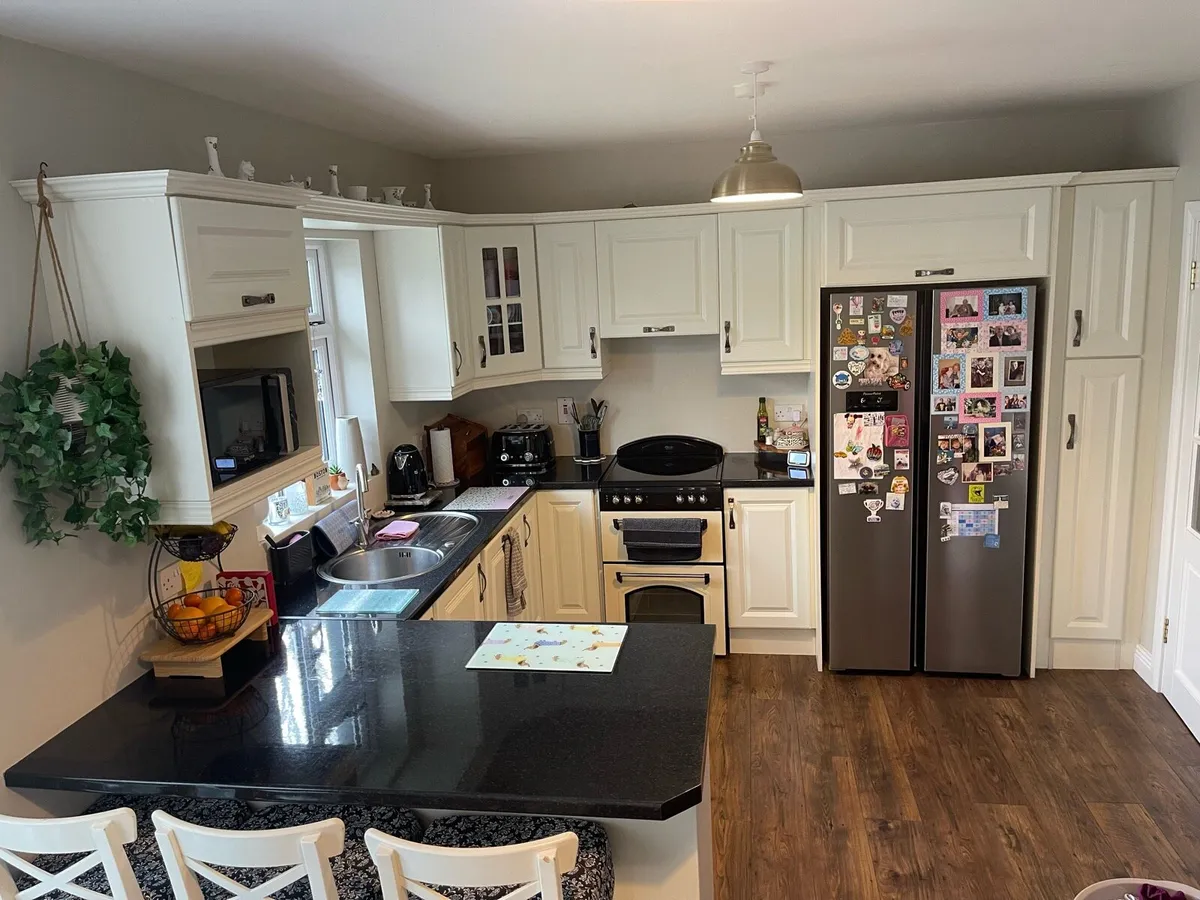 Kitchen - Image 2
