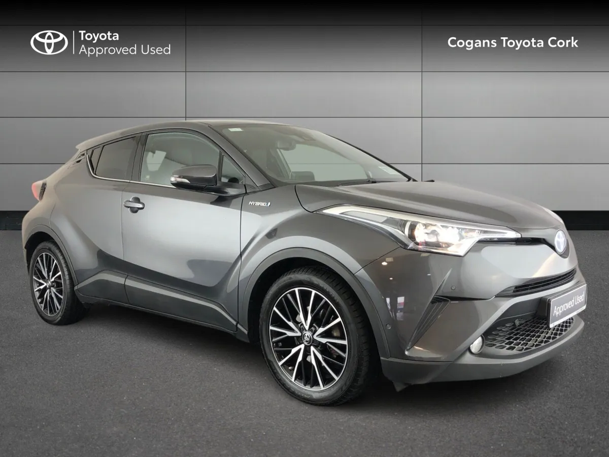Toyota C-HR Hybrid SOL - Image 1