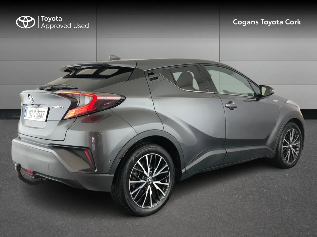 Toyota C-HR Hybrid SOL - Image 2