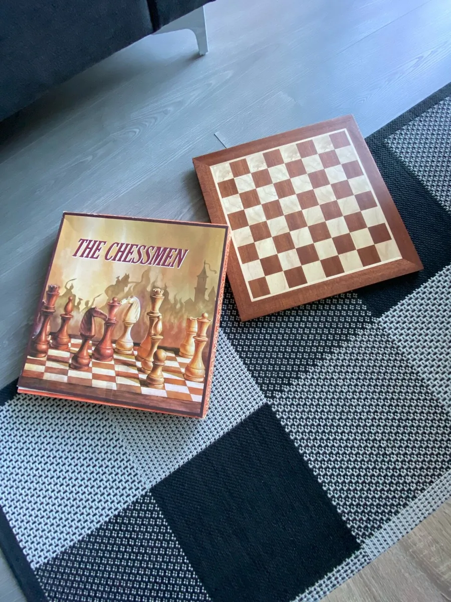 The Chessmen - Image 1