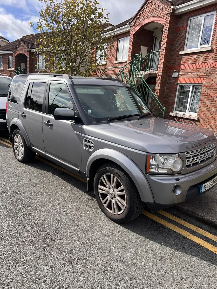 Land Rover discovery 4 - Image 1