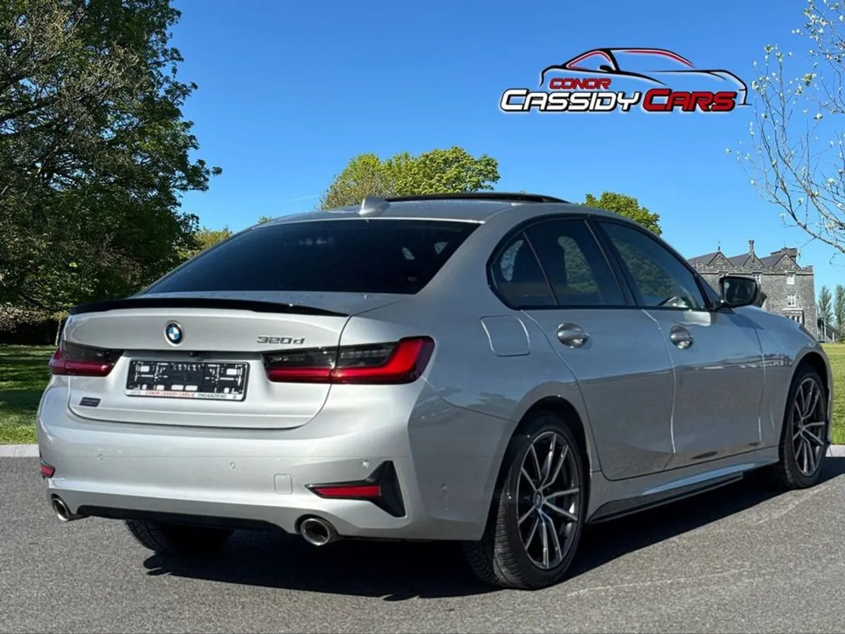 BMW 3 Series 320D Sport  sunroof Model - Image 2