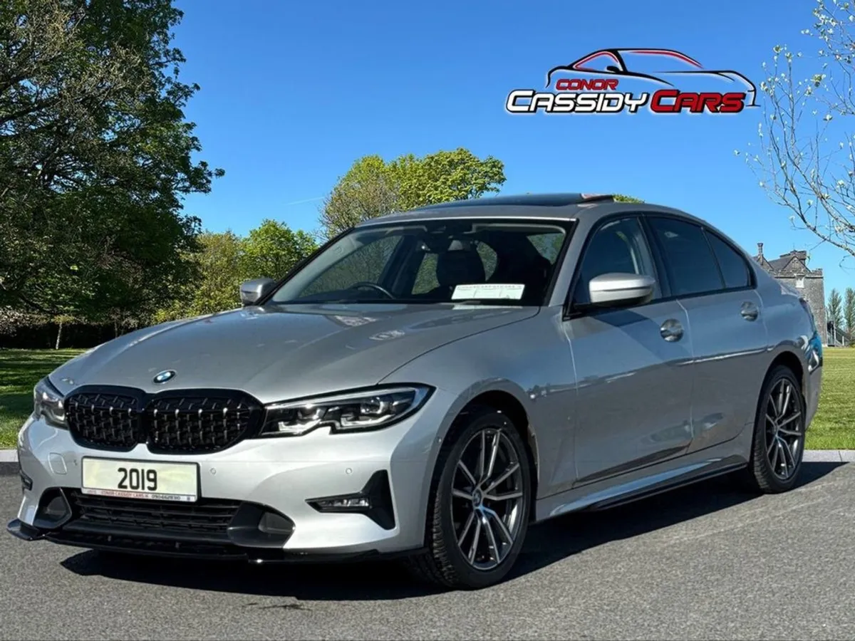 BMW 3 Series 320D Sport  sunroof Model - Image 4