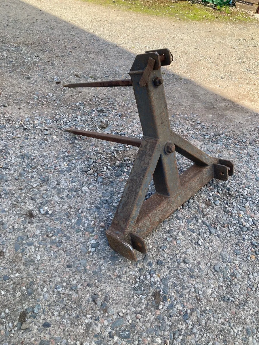 Bale spike - Image 4
