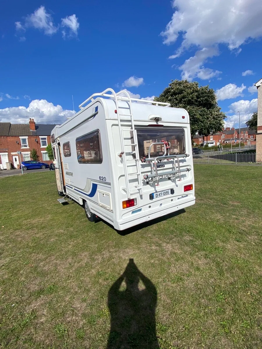 Motorhome - Image 4