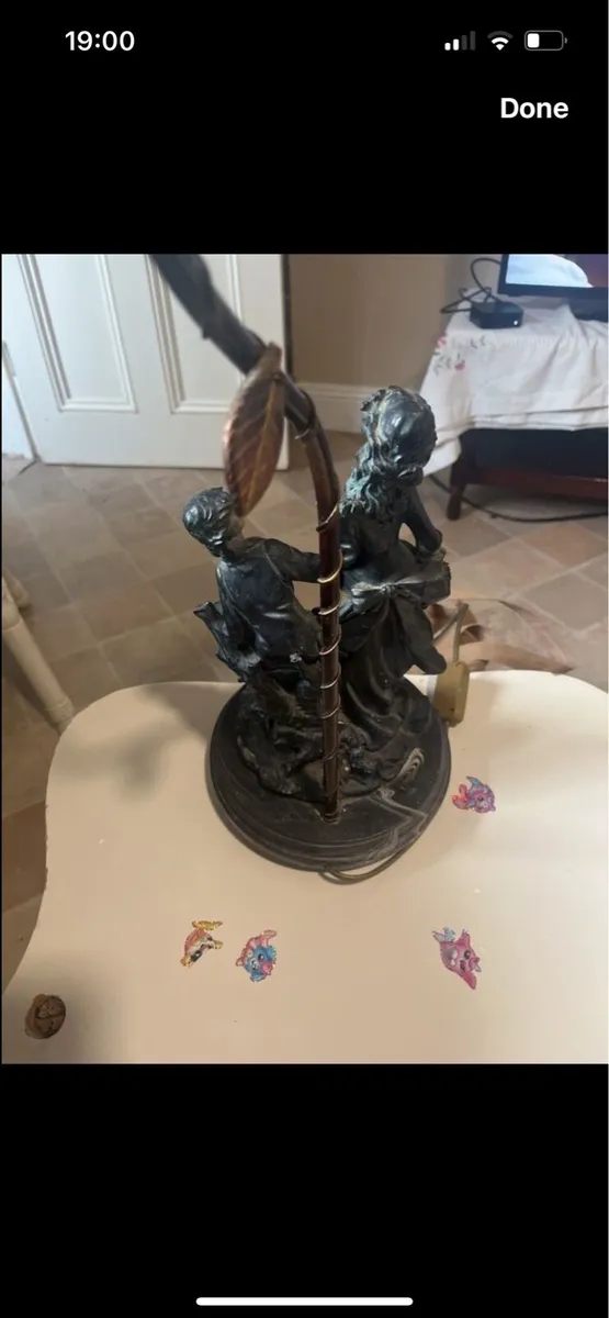Antique lamp - Image 1