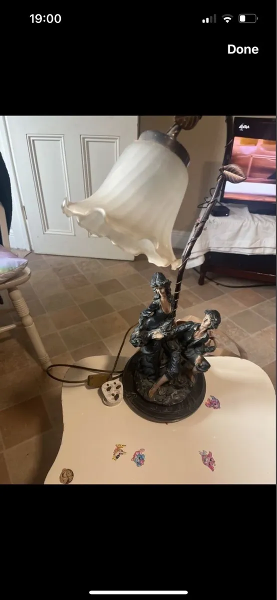 Antique lamp - Image 2