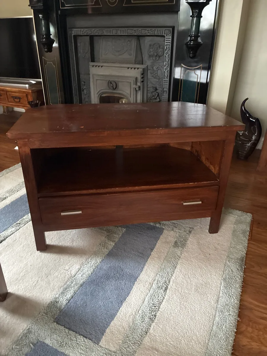 TV Stand - Image 2