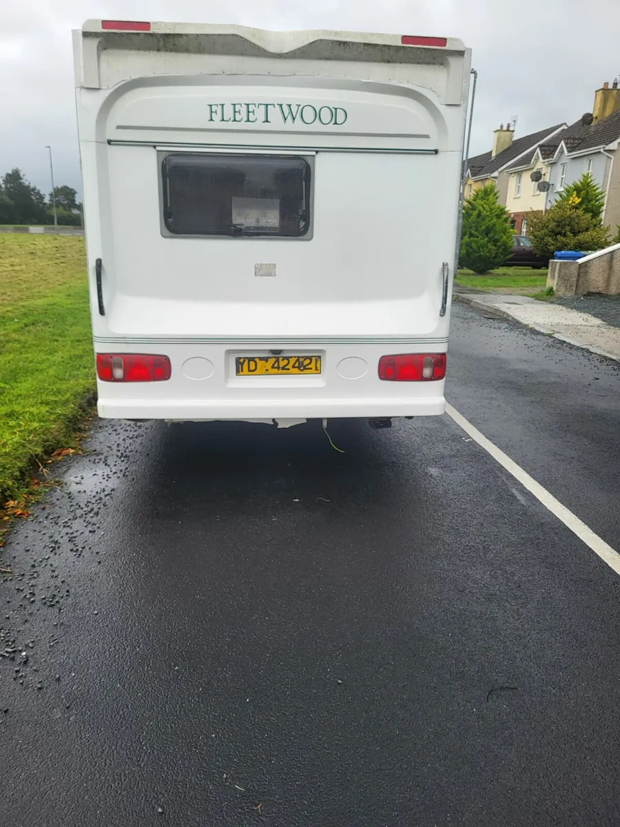 Fleetwood countryside - Image 3