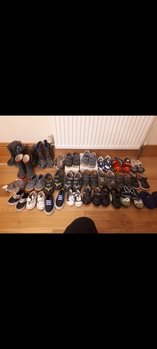 Kids shoes