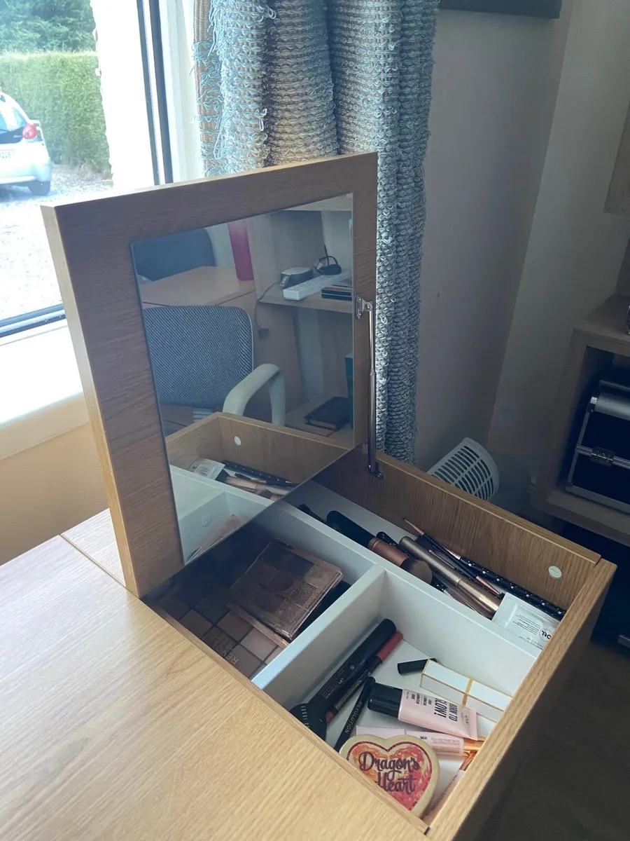 IKEA vanity desk - Image 2