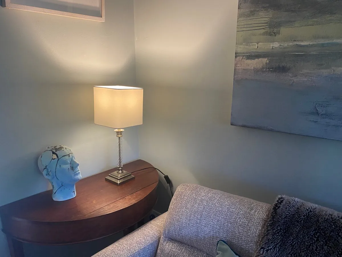 Lamp - table / bedside - Image 2