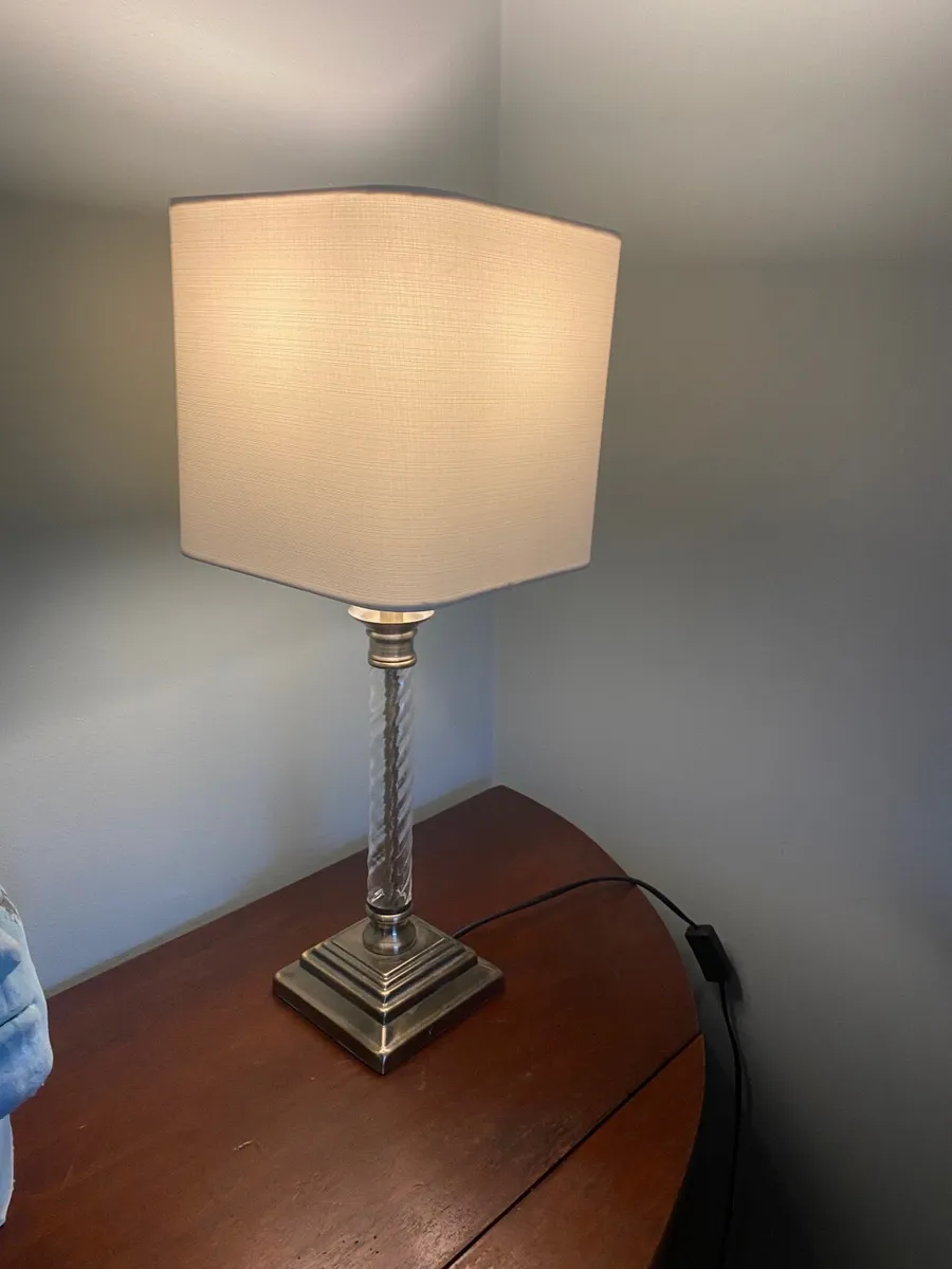 Lamp - table / bedside - Image 3