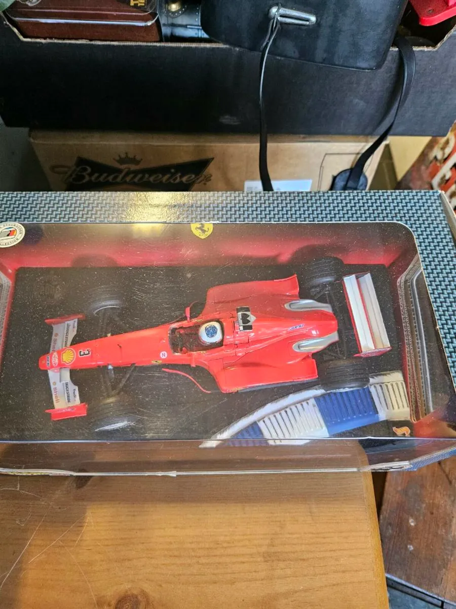 Corgi Hotwheels Ferrari Formula 1 1.18 - Image 4