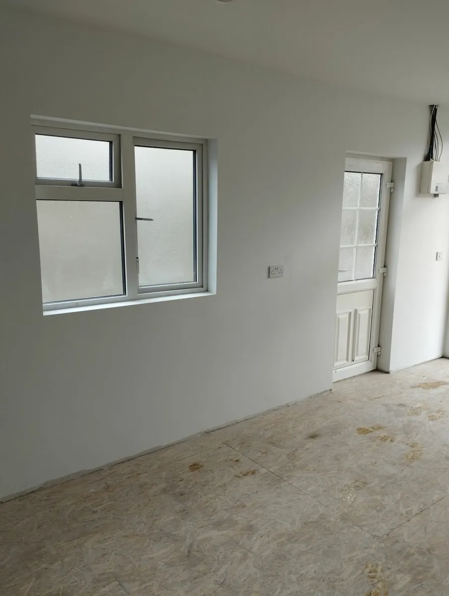 Studio/Work shop/office - Image 1