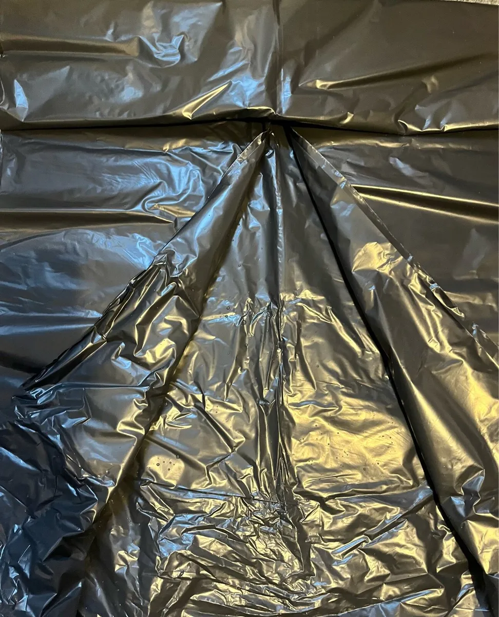 Roll of heavy black film - Image 4