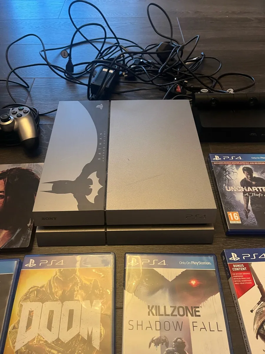 PS4 VR Bundle - Image 1