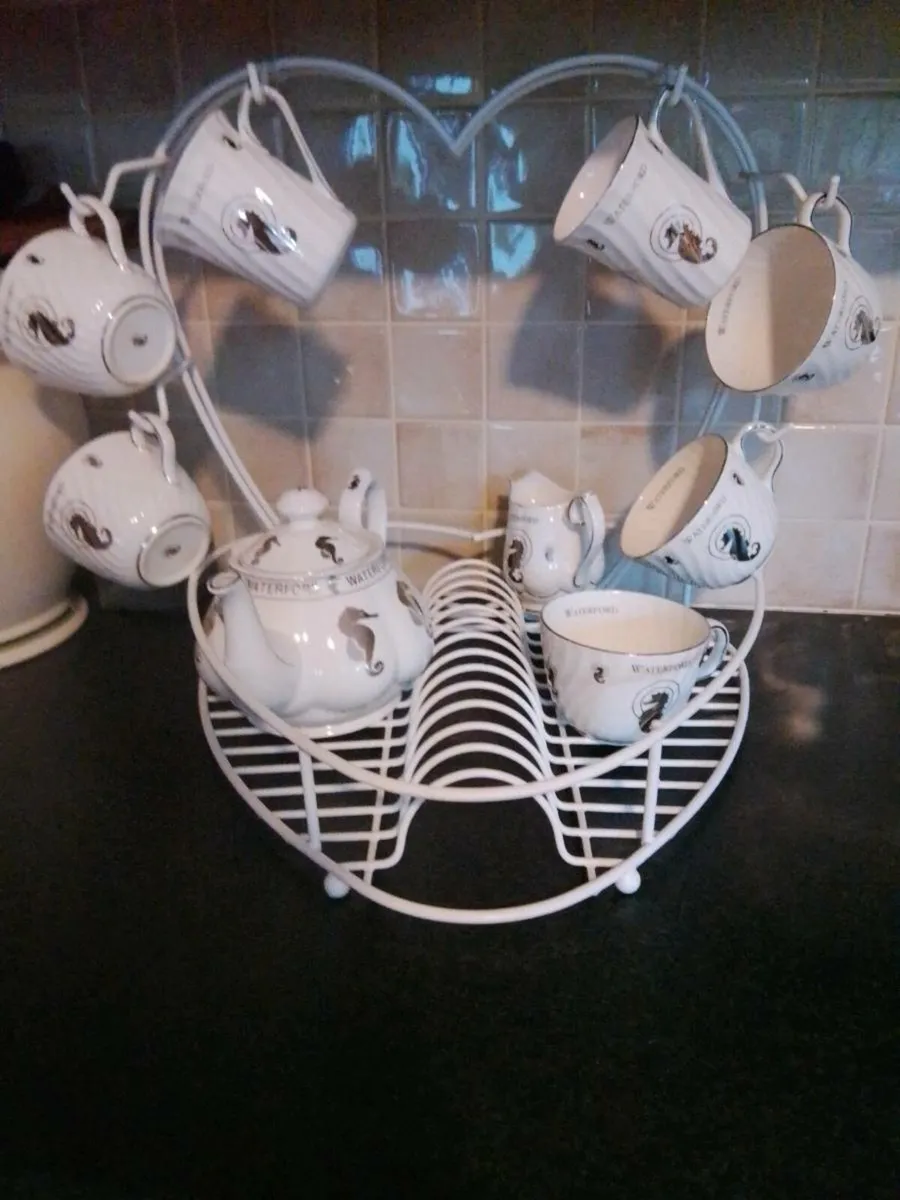 Part  Waterford tea set bone china.qq - Image 1