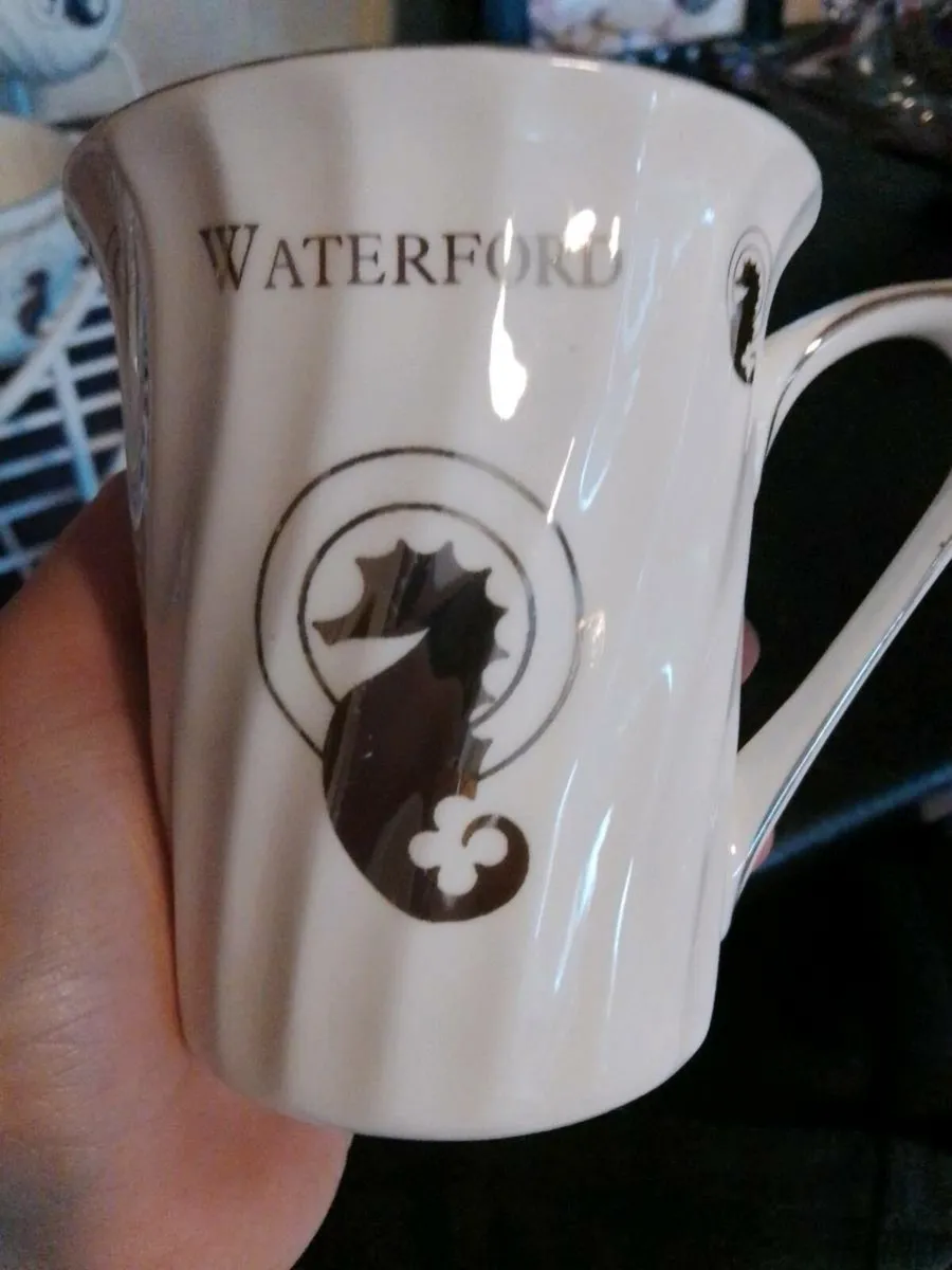 Part  Waterford tea set bone china.qq - Image 2