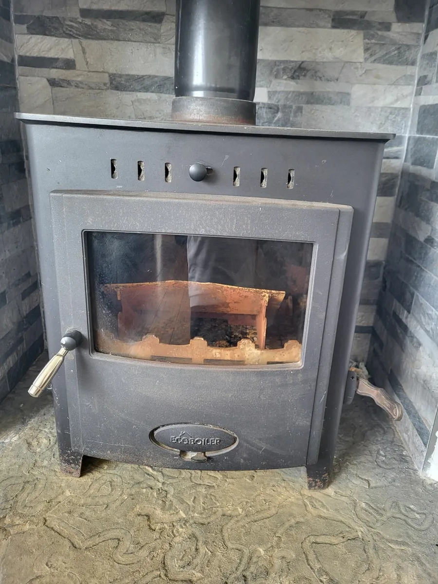 Stove - Image 1