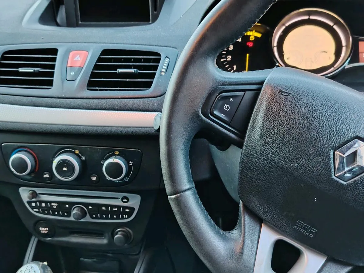 Renault Megane - Image 1