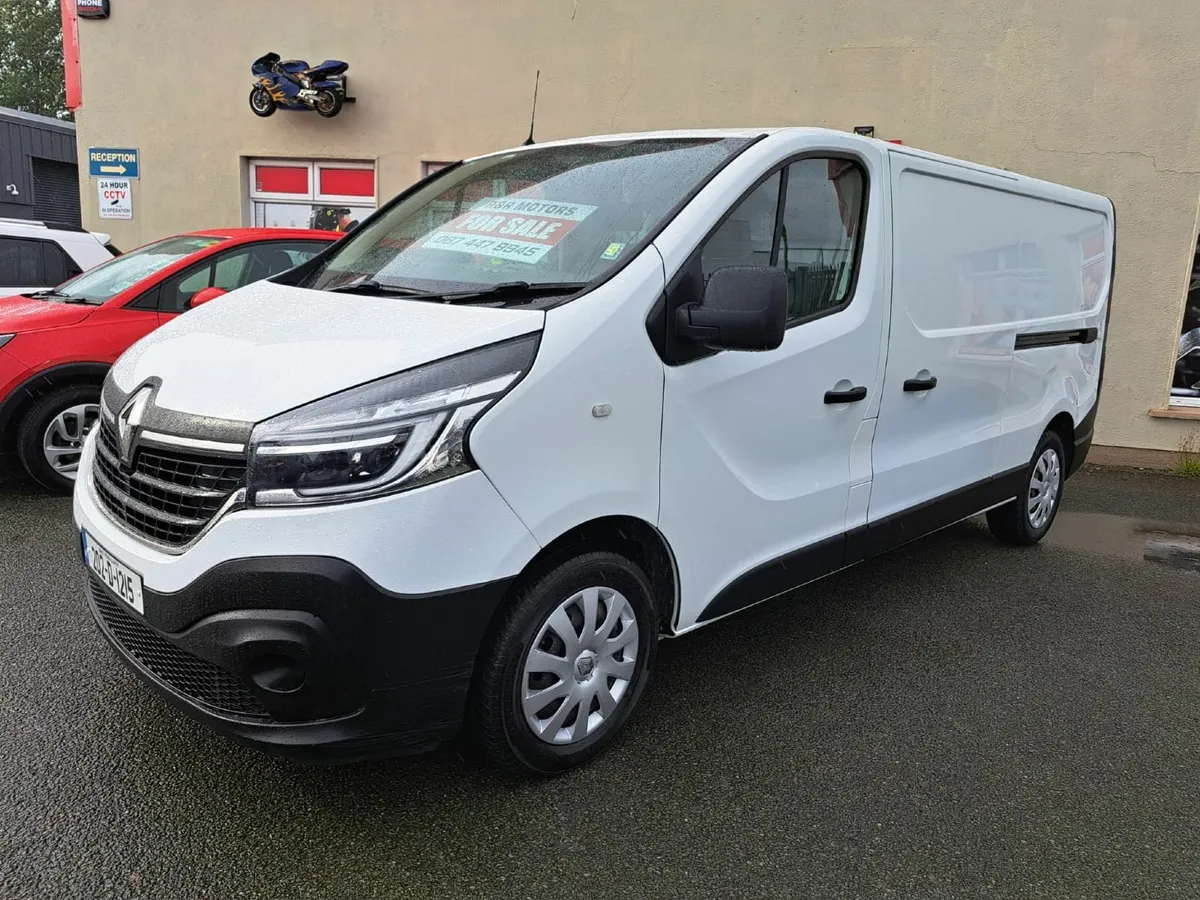 Renault Trafic 202 LL30 Business Low Km New CVRT - Image 2