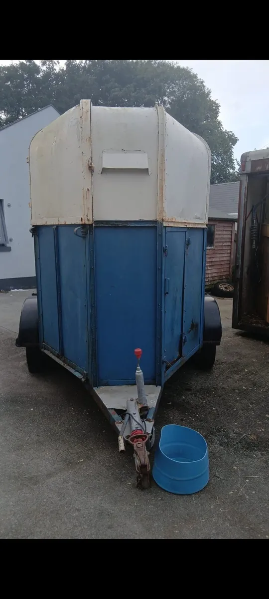 galway horsebox - Image 1