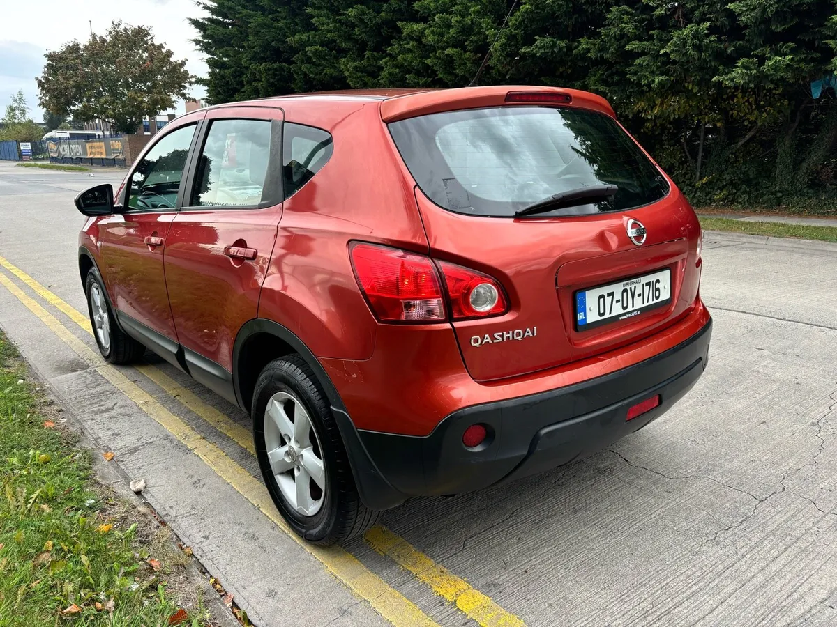 Nissan Qashqai 1.6 Petrol NCT 02/2026 Tax 09/2025 - Image 4