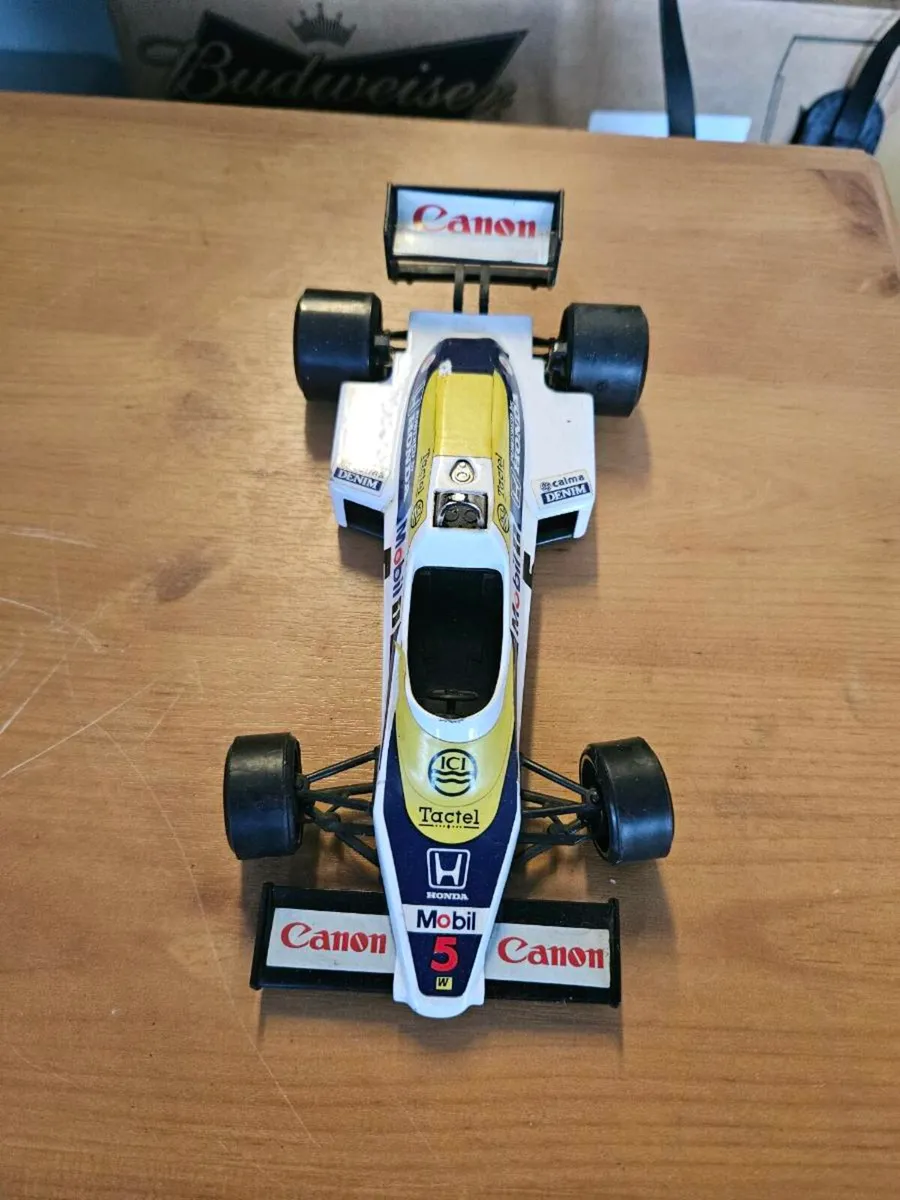 Corgi Burago Renault Williams Formula 1 1.24 - Image 2