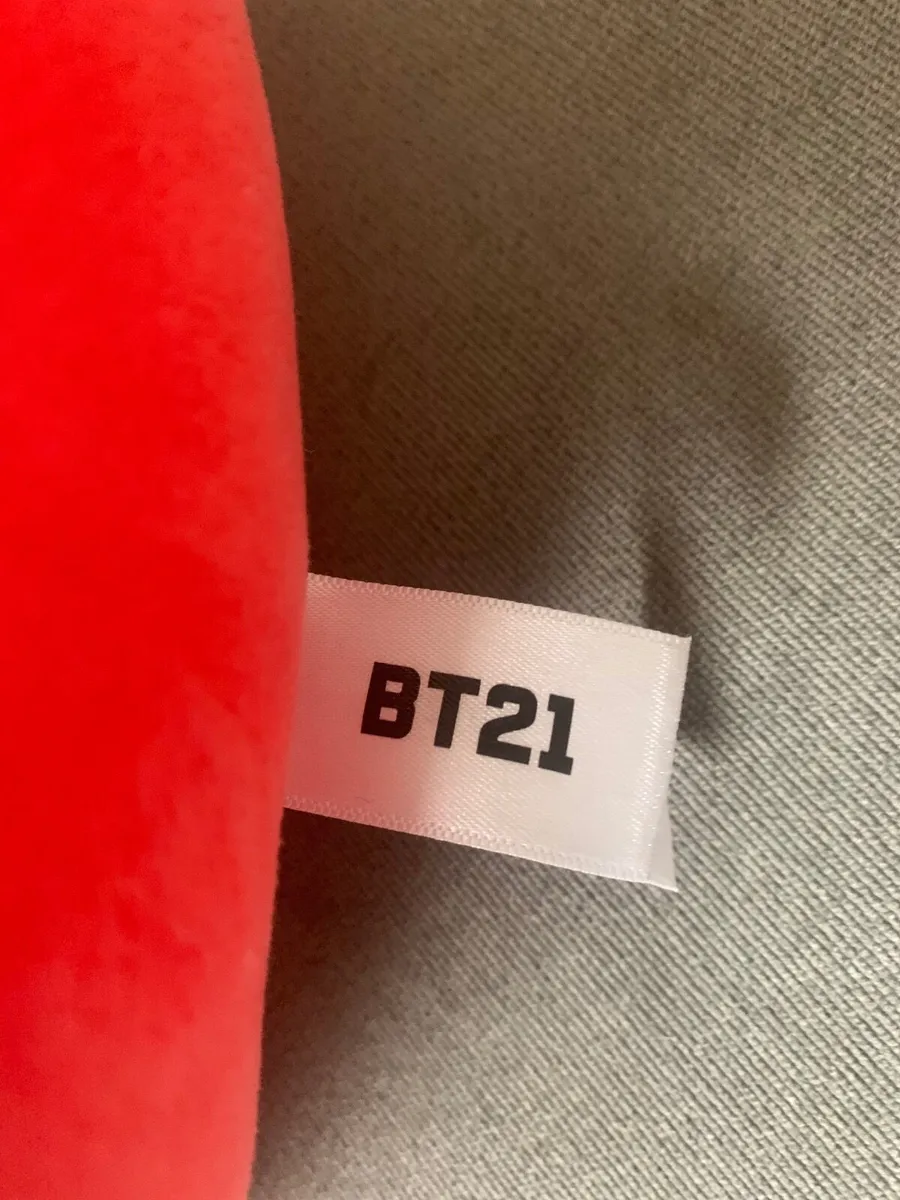 Heart plush BT21 - Image 2