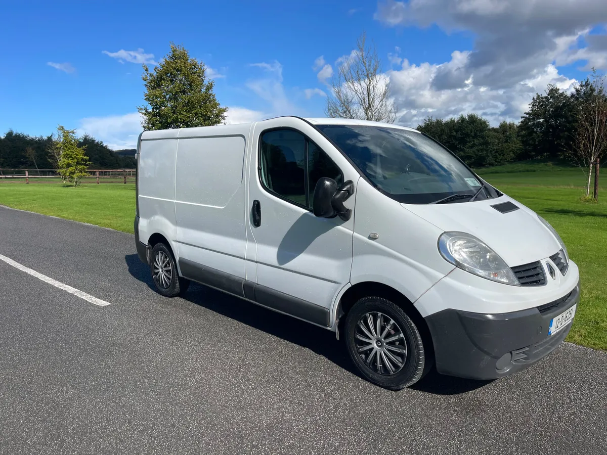Renault Trafic 2012 - Image 1