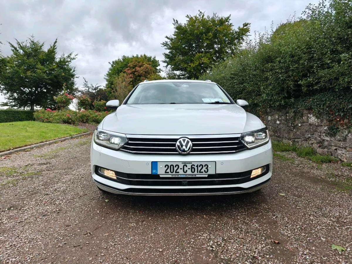 VW Passat Estate 2.0TDI Automatic - Image 2