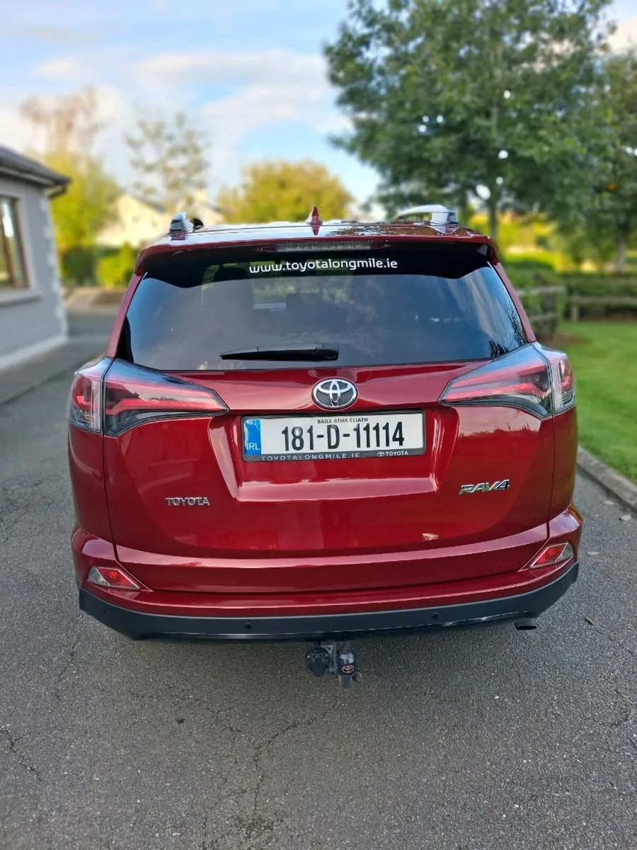 Toyota Rav4 2.0D4D sol edition 150bhp - Image 2