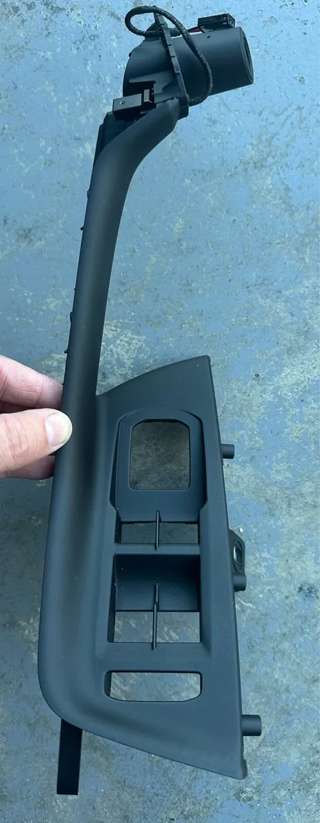 Passat Door Handle - Image 2