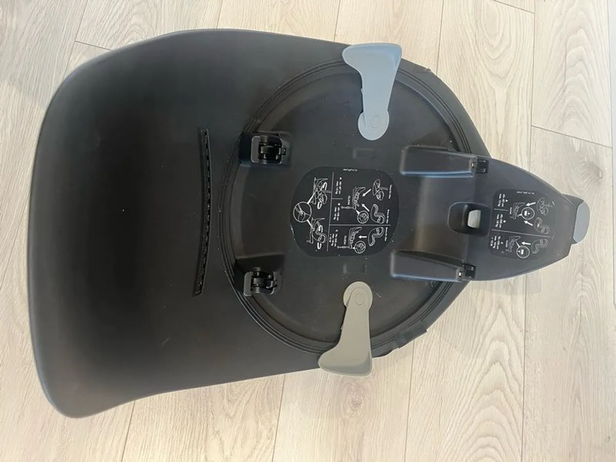 Cybex Z2 I-size (base only) - Image 1