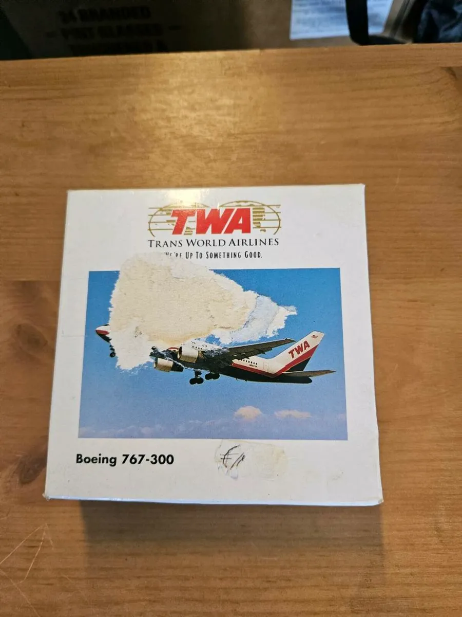 Corgi Herpa Airline