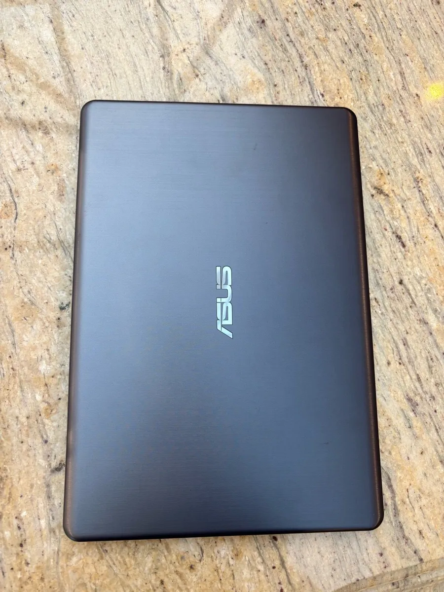 ASUS E406S Notebook PC - Image 3