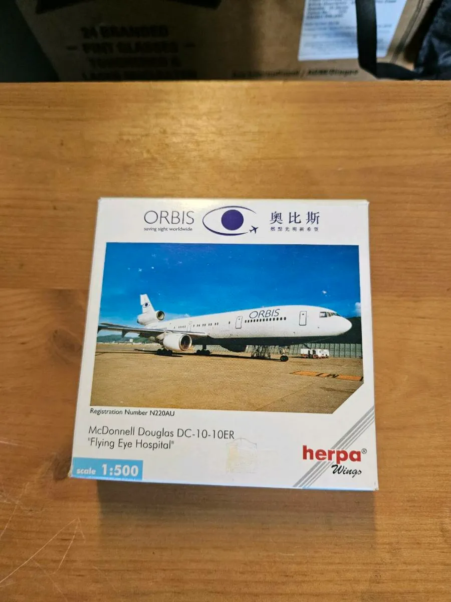Corgi Herpa Airline