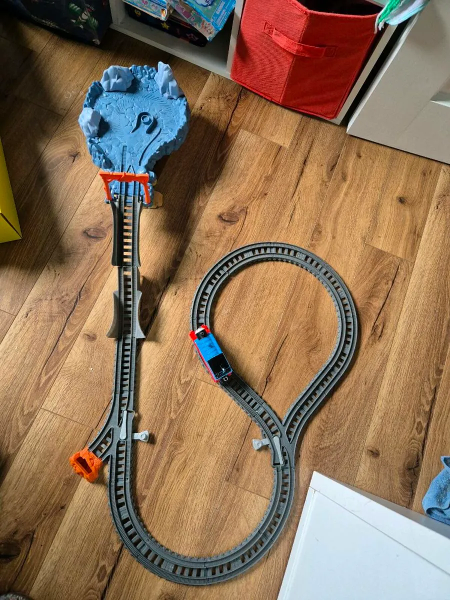 Thomas the tank train set