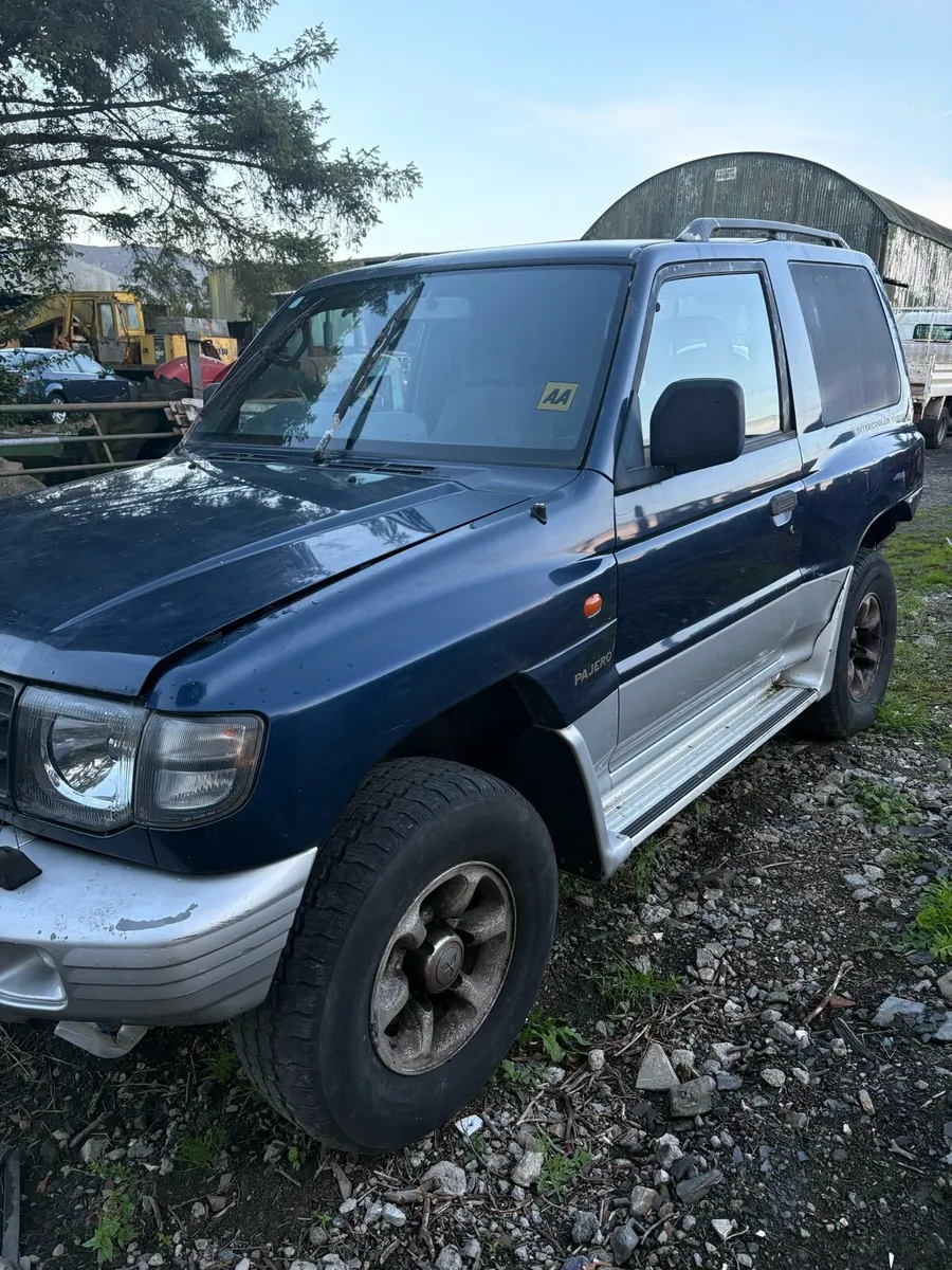 Mitsubishi Pajero - Image 3