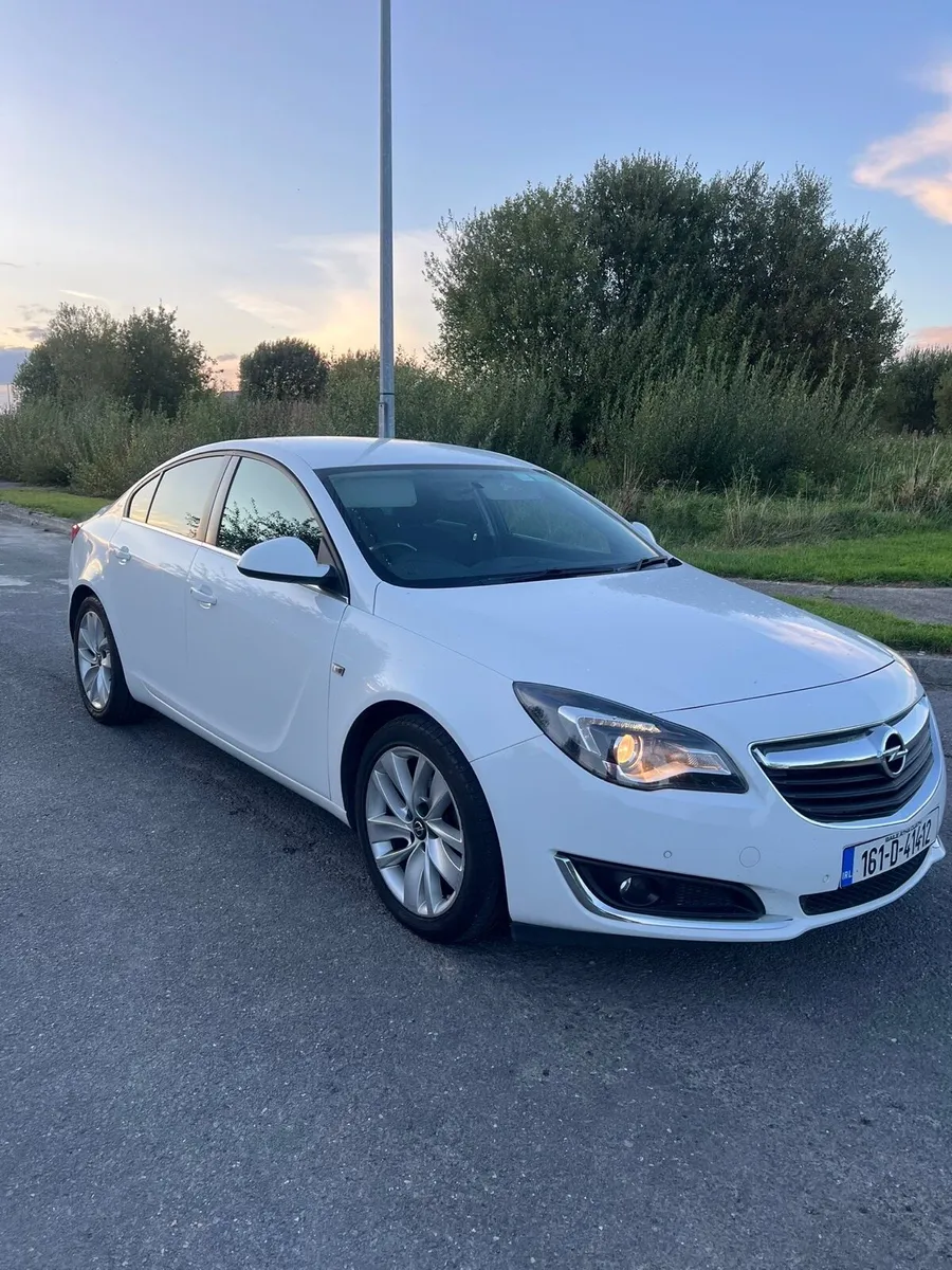 Opel Insignia 2016 nct and tax - Image 1