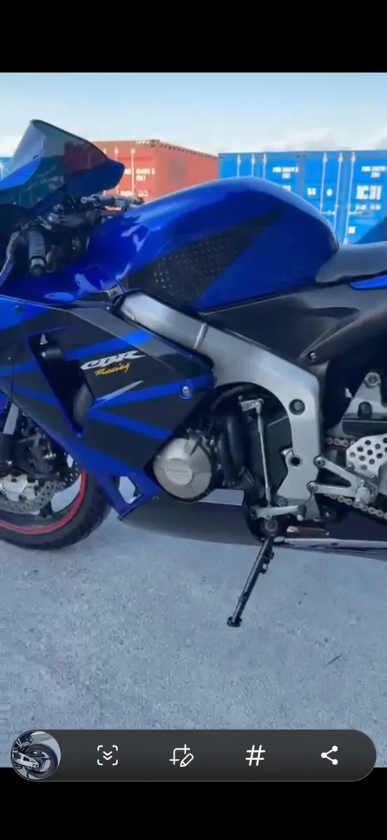 Honda CBR 600RR - Image 4