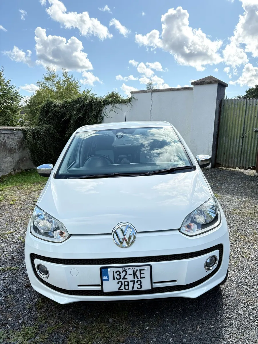 Volkswagen Up 132 Automatic [Mint] - Image 1