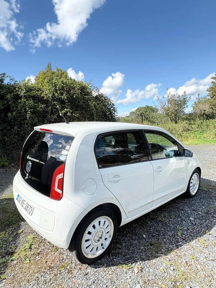 Volkswagen Up 132 Automatic [Mint] - Image 4