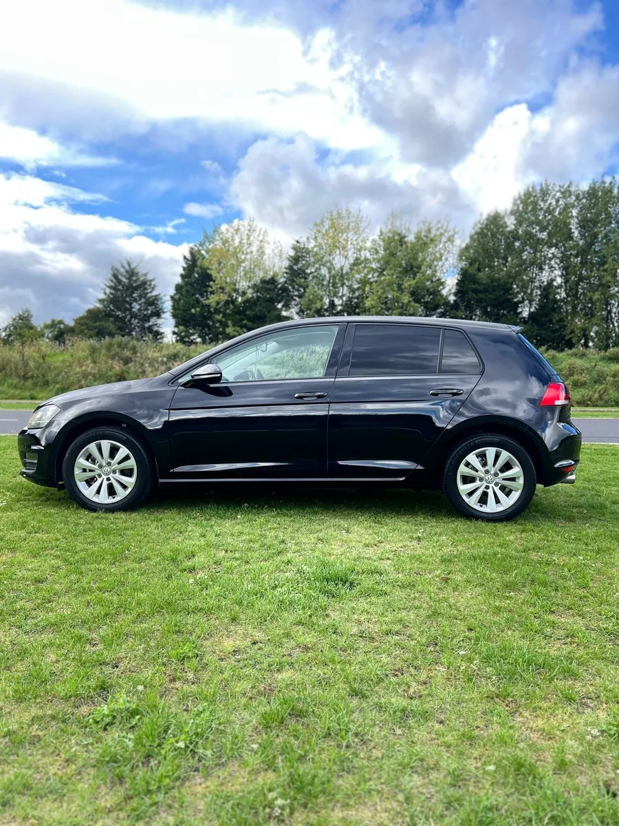 2016 Bluemotion Volkswagen Golf 1.2 Tsi - Image 4