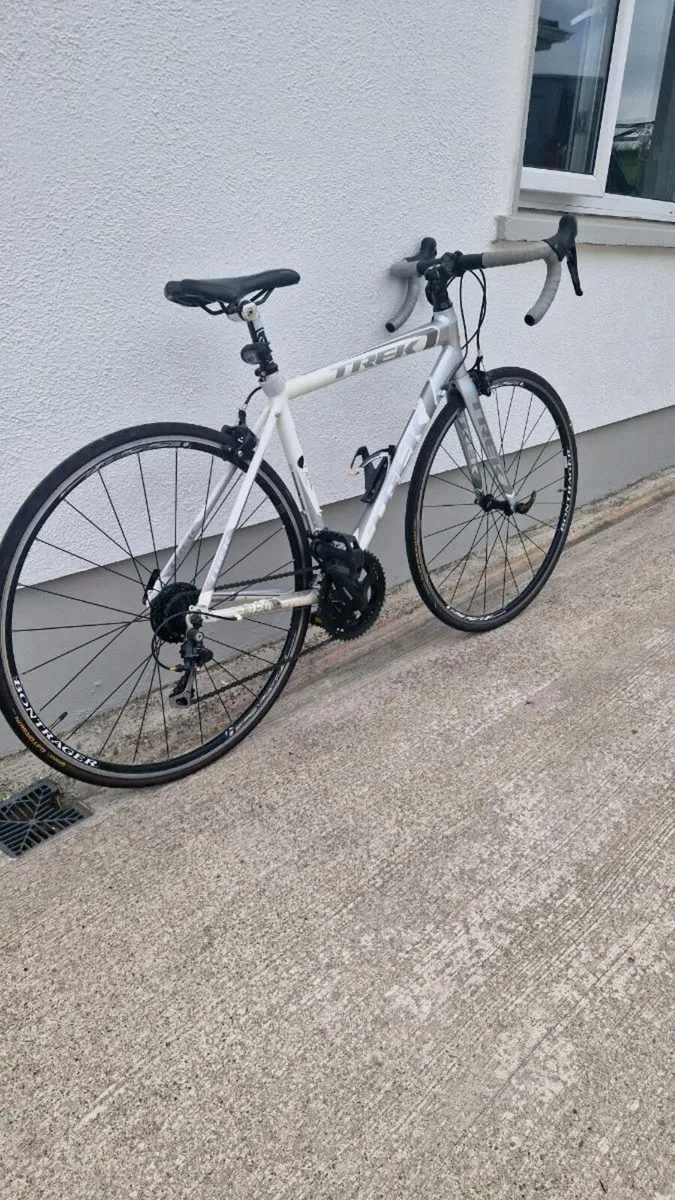 Trek alpha road bike - Image 1