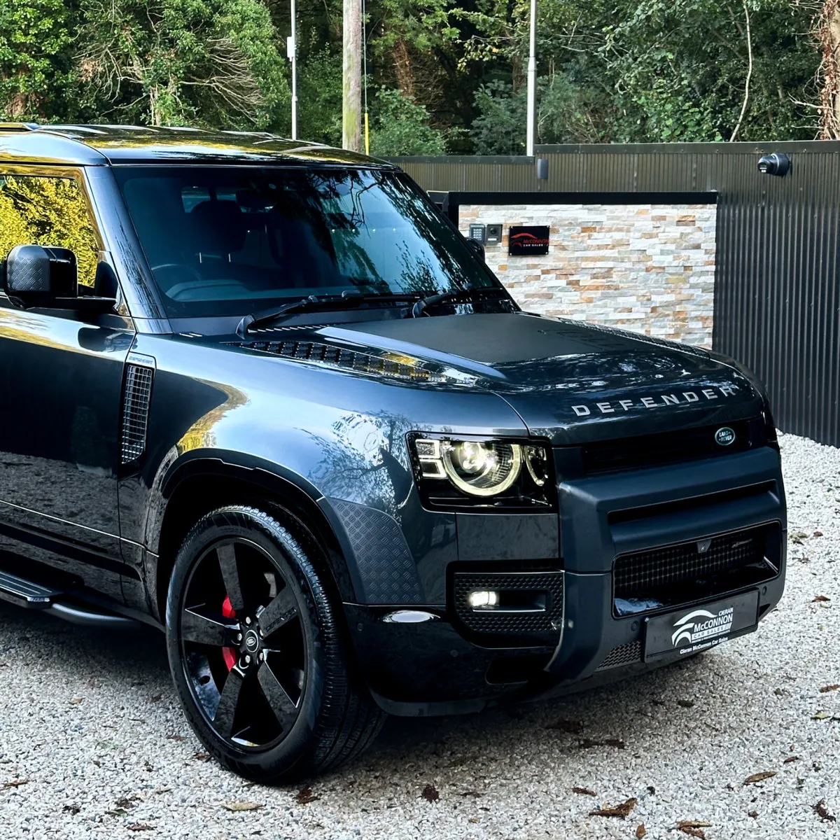 2021 (212) Land Rover Defender 110 X-DYNAMIC SE 40 - Image 2