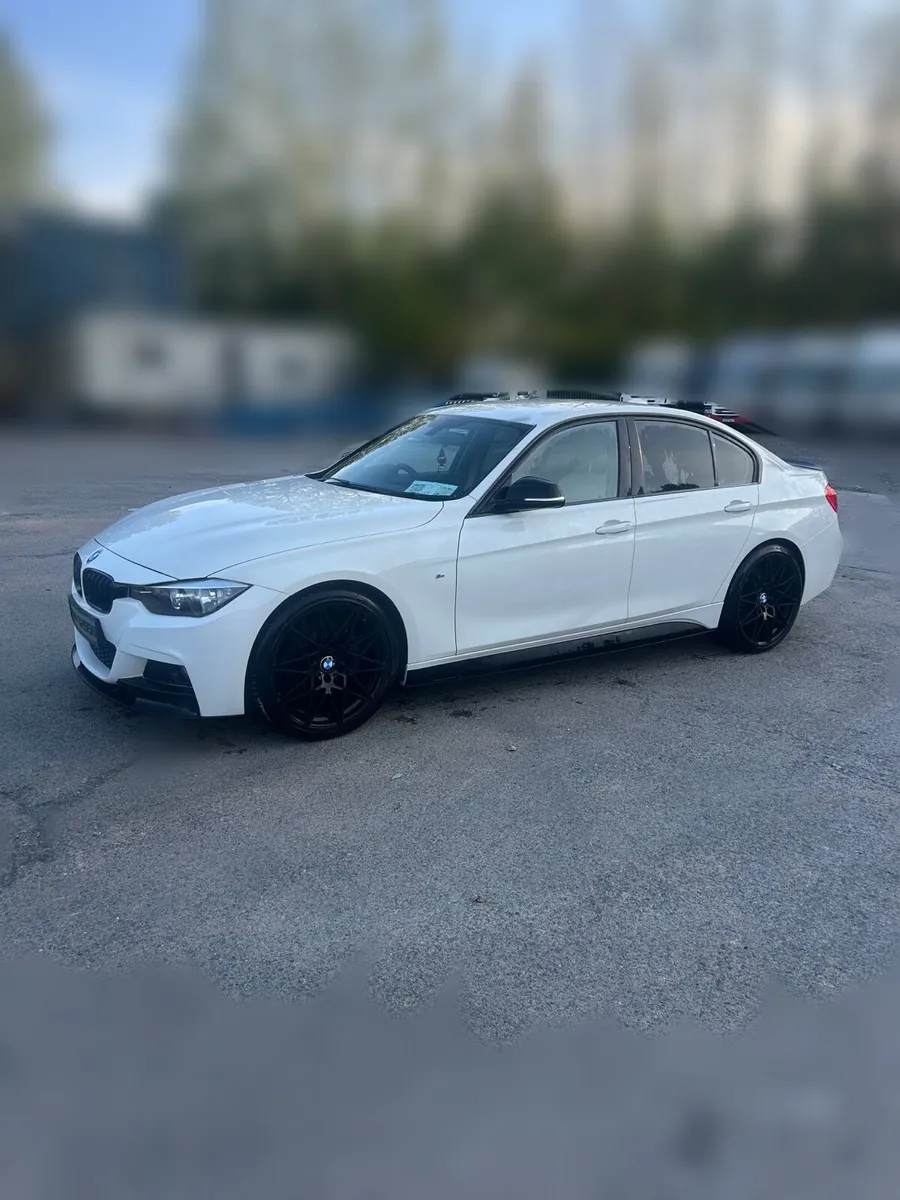 BMW M-Sport 318D - Image 2