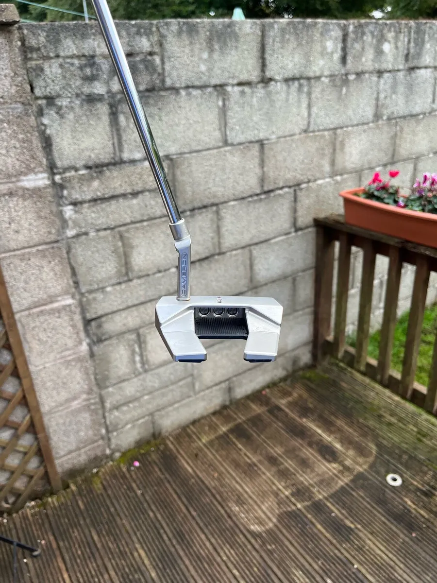 Scotty Cameron phantom 5.2 - Image 1